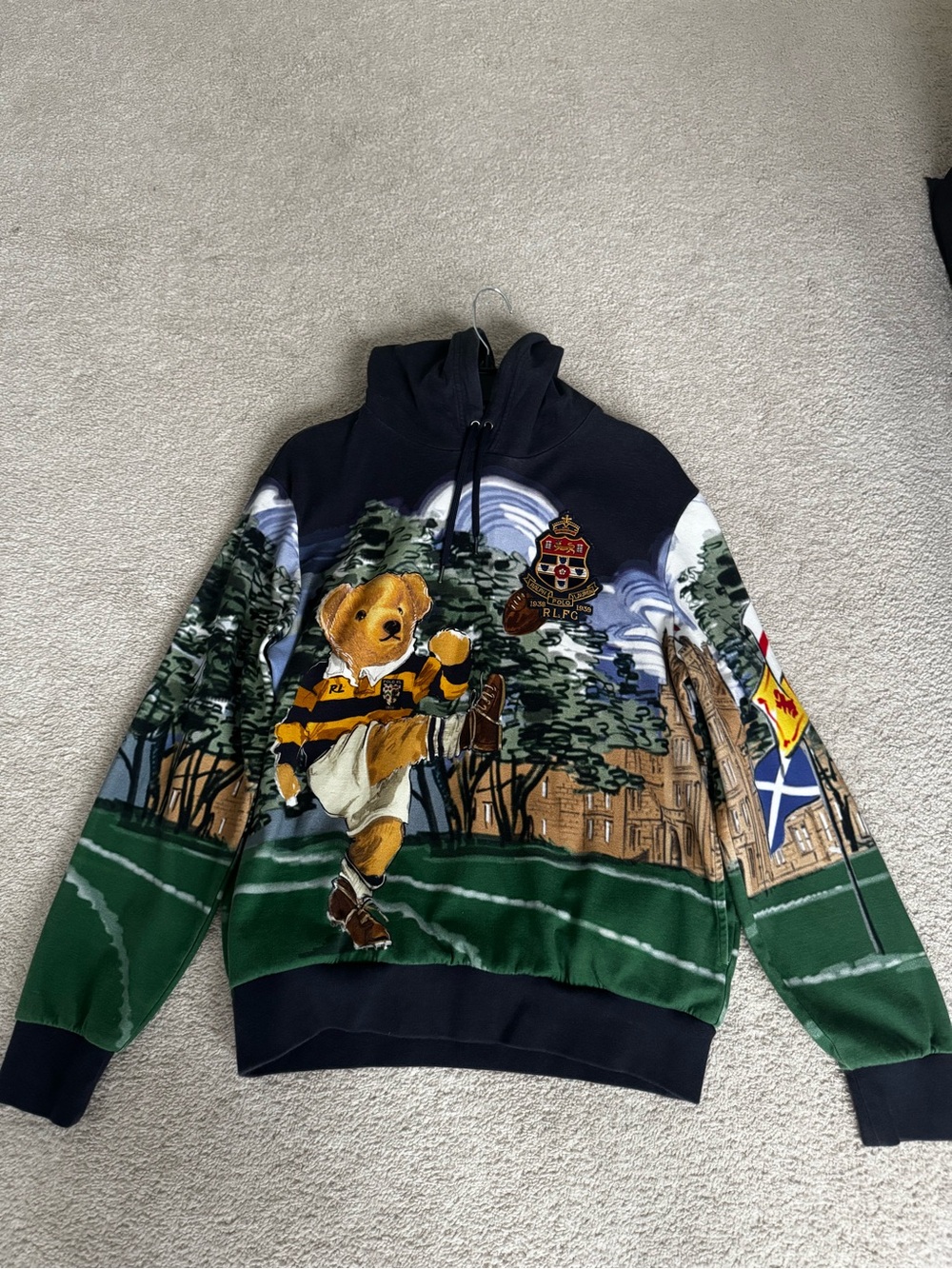Polo Ralph Lauren Soccer Bear Graphic Sweatshirt Mens M RARE
